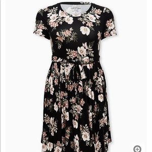 Torrid size 3 super soft midi dress